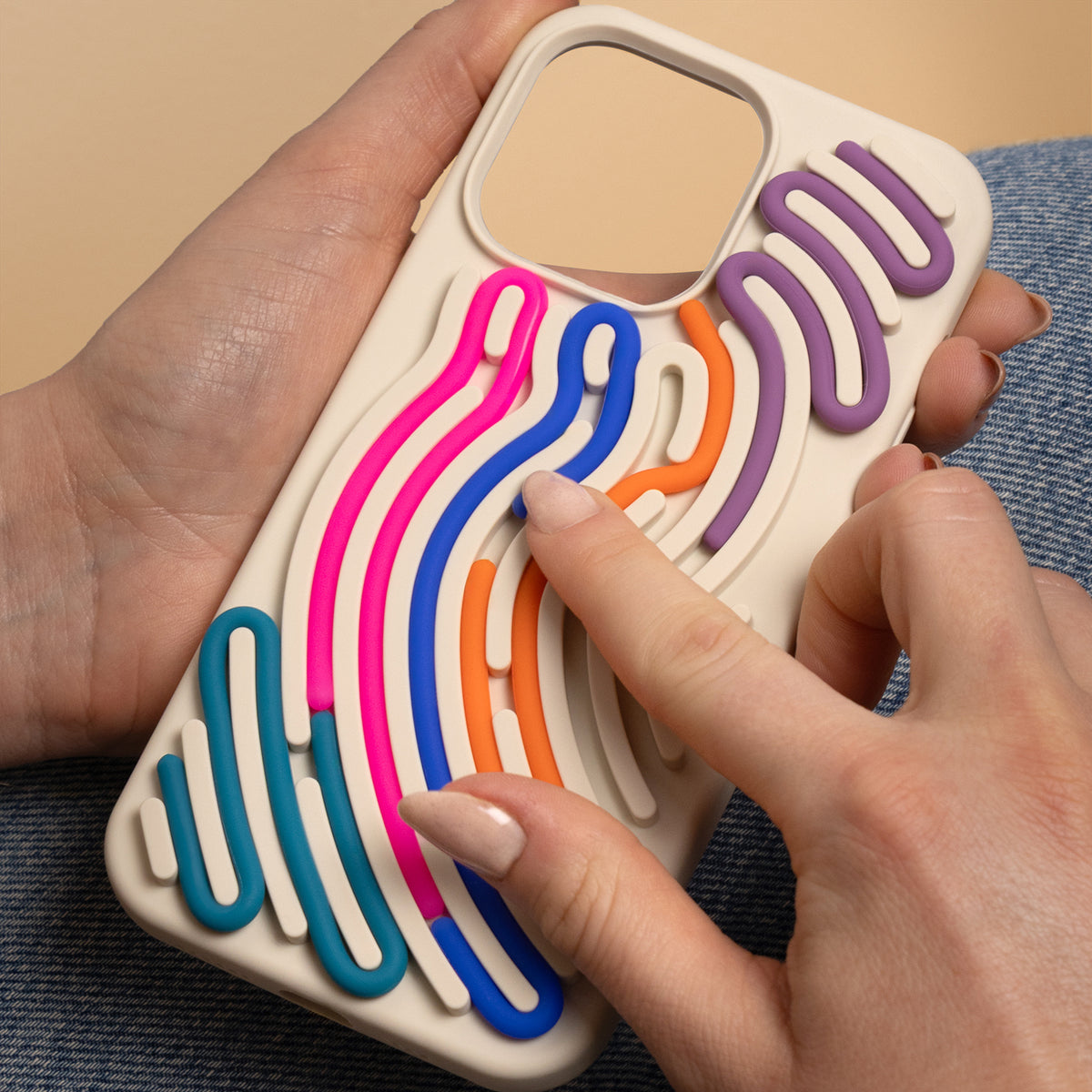 Nakładka DIY Snake do iPhone 12 / 12 Pro 6,1 beżowa
